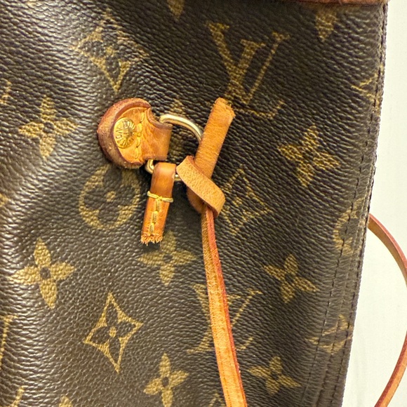 Louis Vuitton carryall medium size - Picture 4 of 4